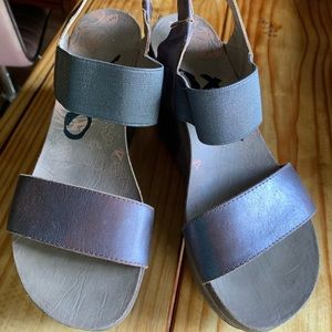 OTBT sandals